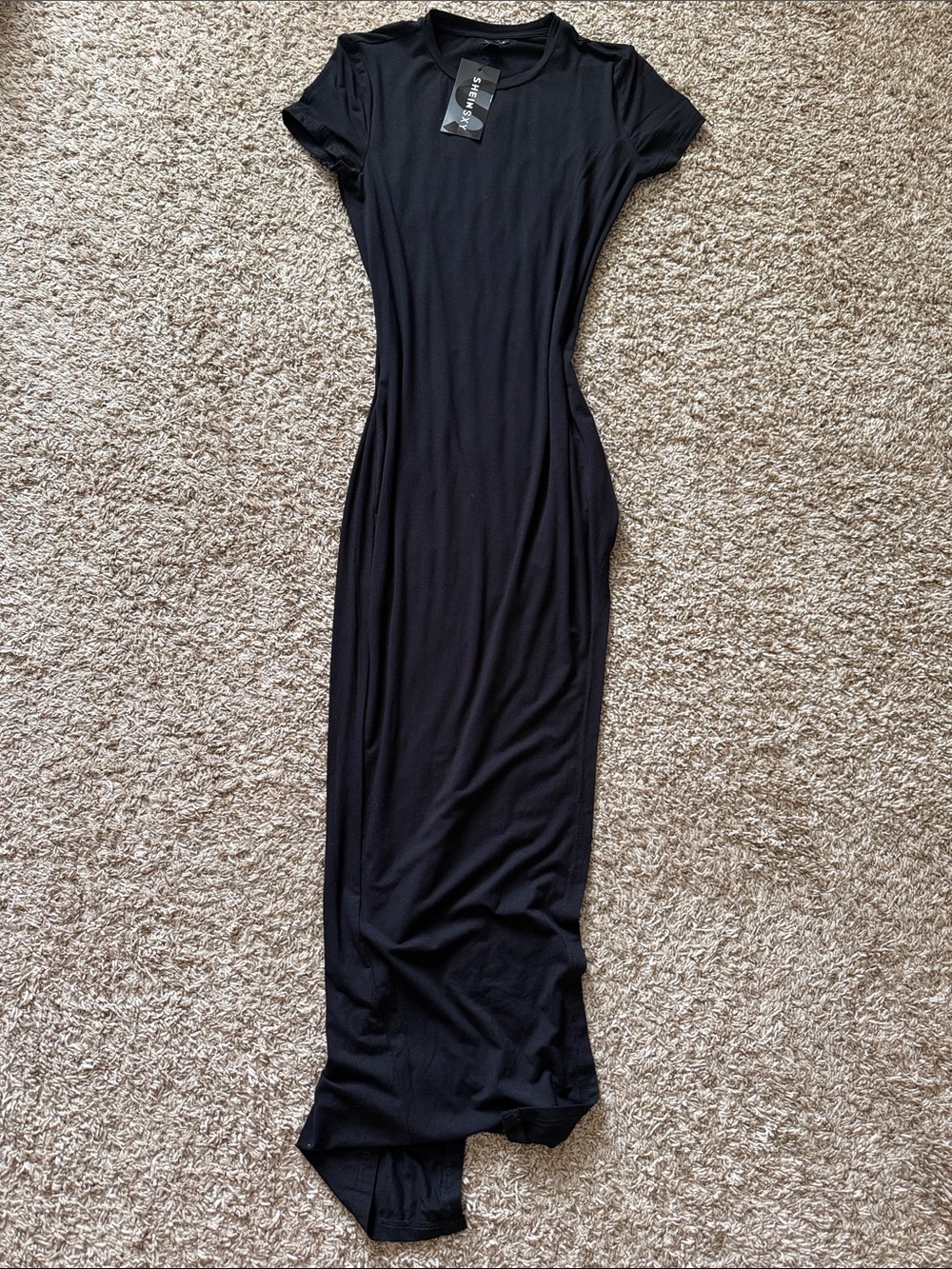 SHEIN Classic Black Short-Sleeve Maxi Dress - Versatile Everyday Style